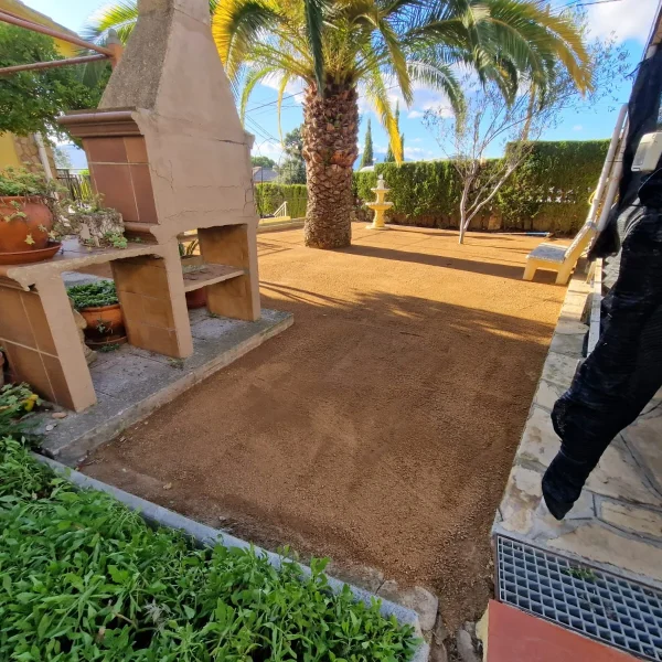 WhatsApp Image 2025-05-14 at 21.19.47 (2)